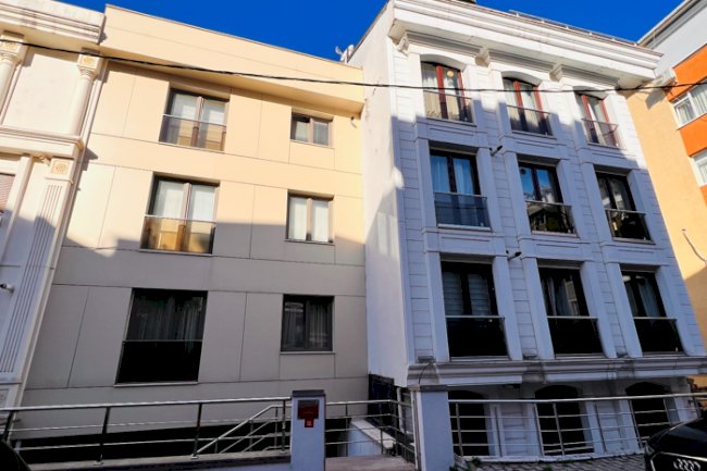 Reyhan Konak Apt / Hacıhaliloğlu Apt