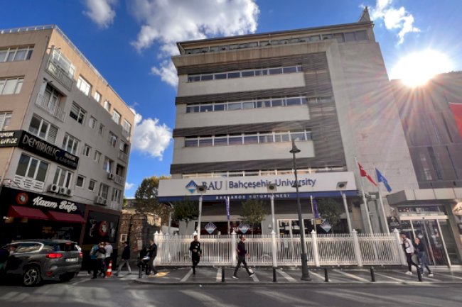 Bahçeşehir Üniversitesi