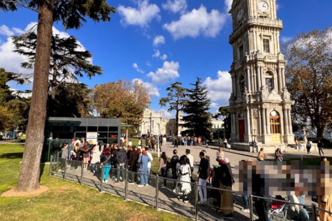 Dolmabahçe Saat Kulesi