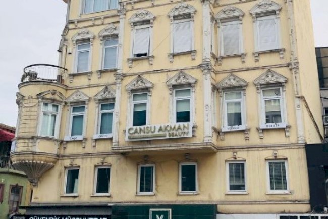 Beşiktaş Genelinde Emsalsiz Olduğunu Düşündüğüm Yalı Dairesini Satıyoruz.
