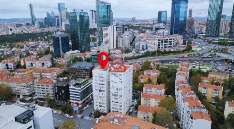 Gayrettepe nin en kıymetli binasında yüksek katta kiralık dairemiz var