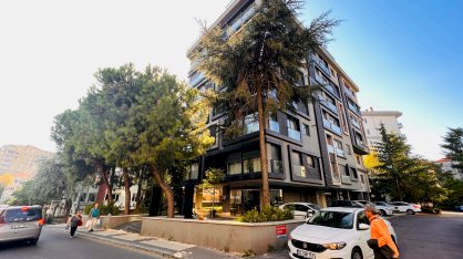 Erguvan Apt