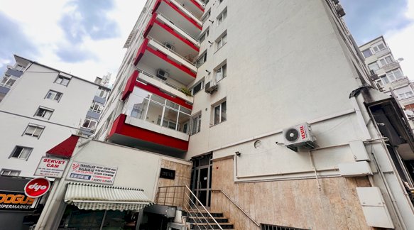 Mutlu Apt