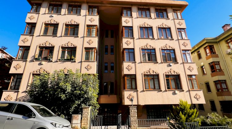 Özge Apt