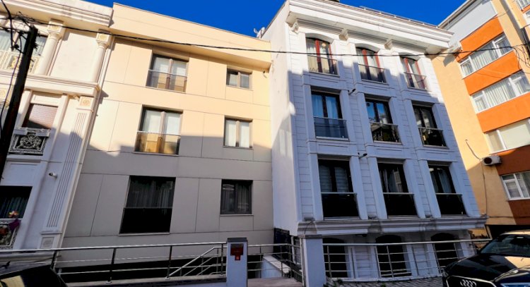 Reyhan Konak Apt / Hacıhaliloğlu Apt