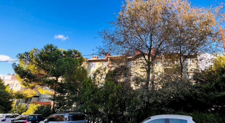 Uğur Apt 
