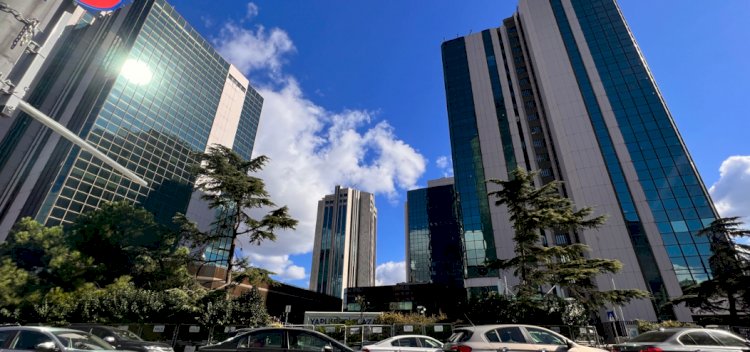 Yapı Kredi Plaza