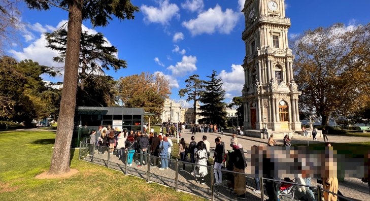 Dolmabahçe Saat Kulesi
