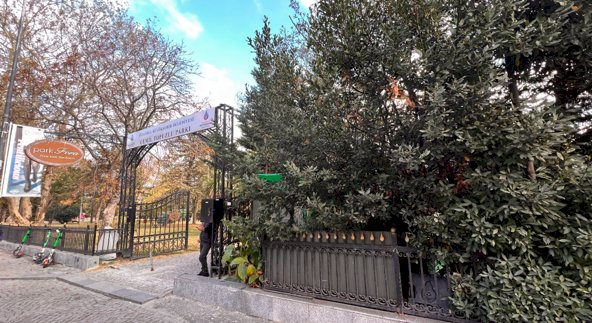 Cemil Topuzlu Parkı 