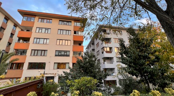 Balmumcu Plaza